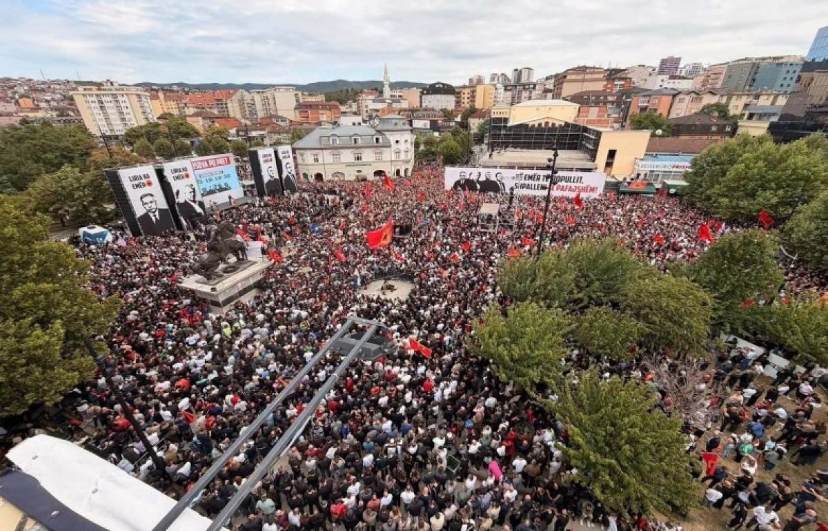 Özel Mahkeme Kararına Karşı Bugün Priştine’de Kitlesel Protesto Düzenlenecek