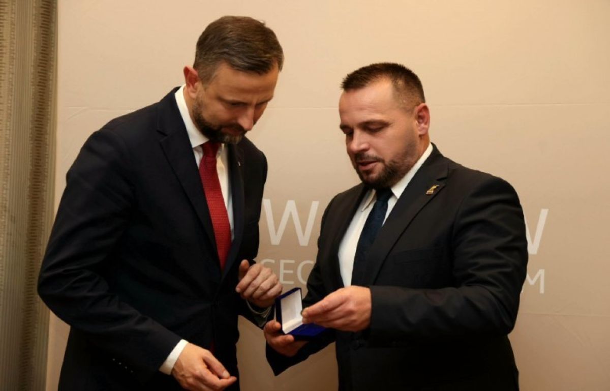 Kosova ve Polonya Savunma Alanındaki İş Birliğini Derinleştirmeyi Görüştü