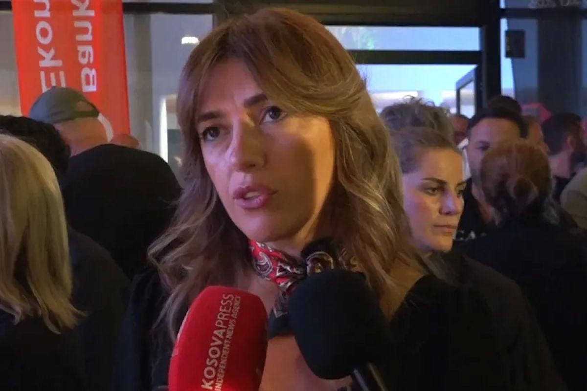 Siyaset ile Oyunculuk Arasında Çok da Fark Yok