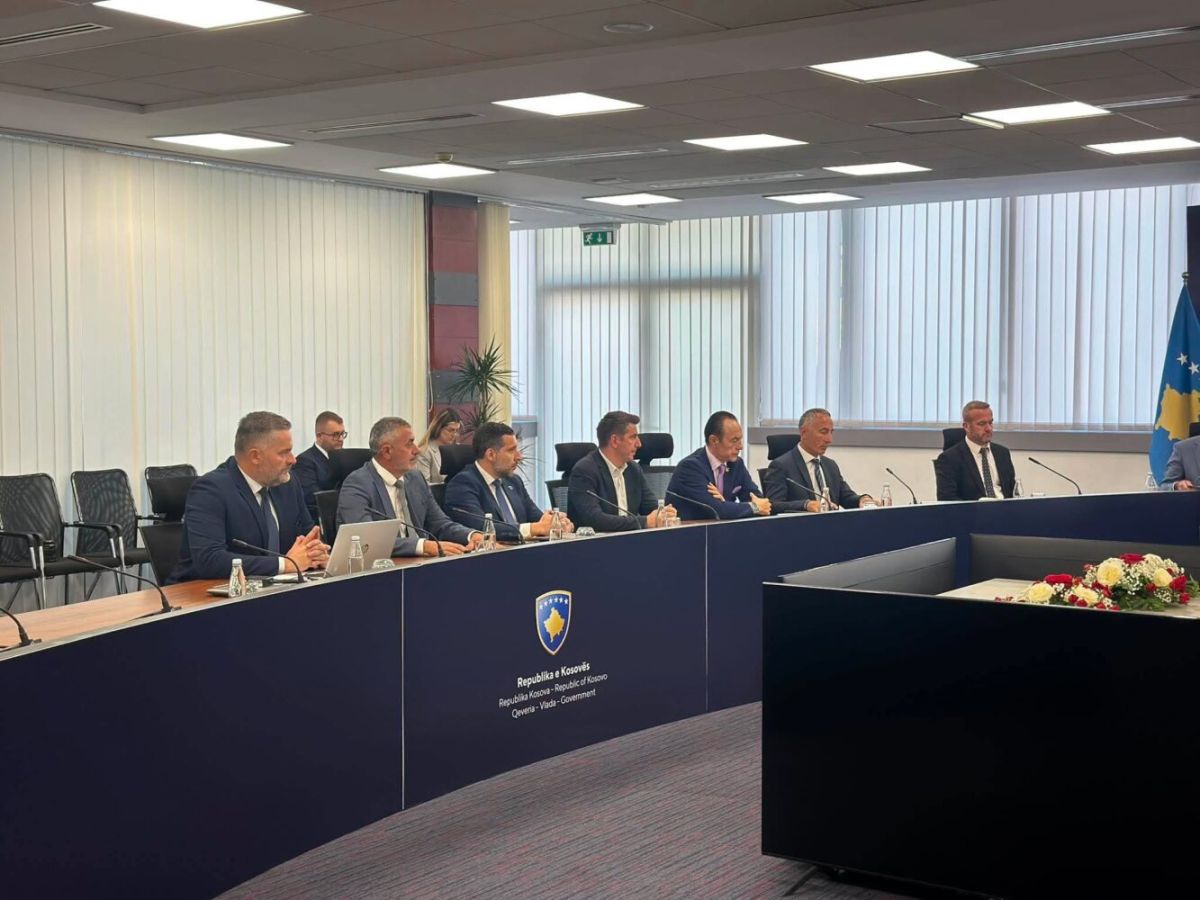 Kurti, Akdeniz Oyunları Örgütleme Komitesi ile İlk Toplantısını Yaptı