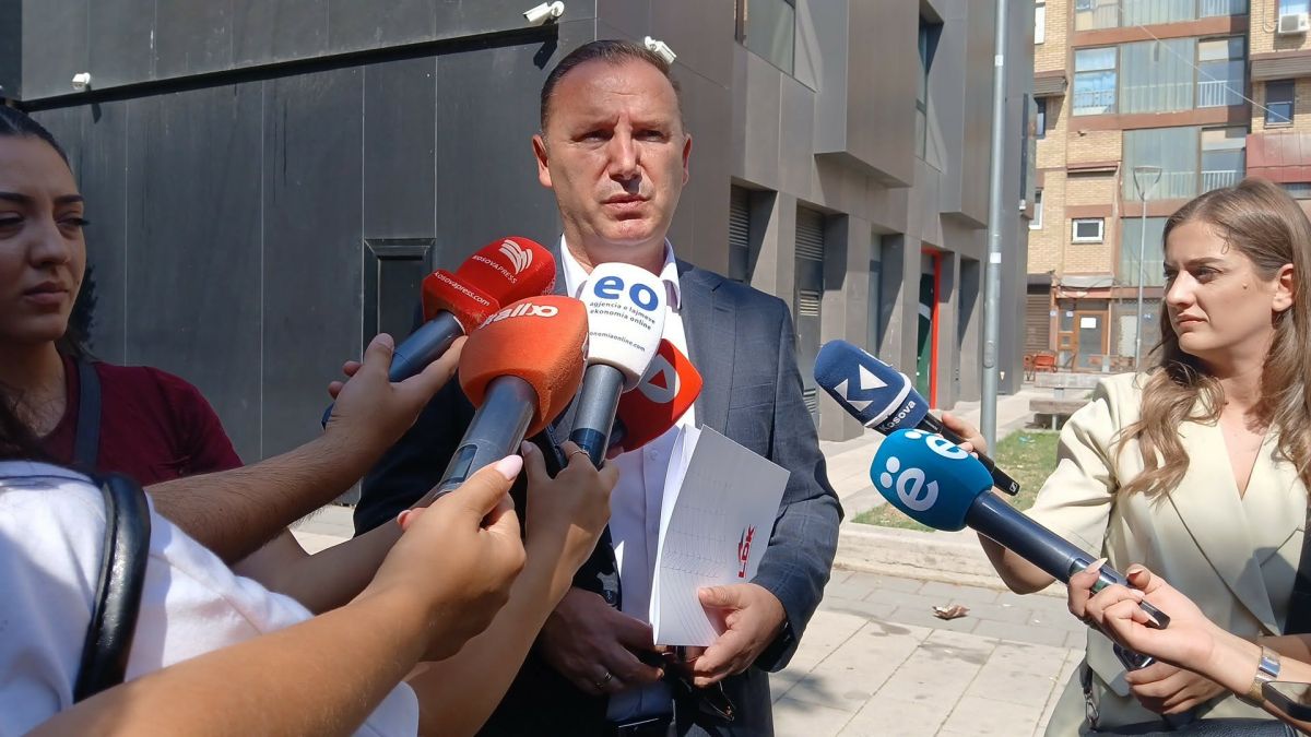 Yeni Seçimlerden Kaçınılmalı, Kurumların Kurulmasının Sorumluluğu LVV'de