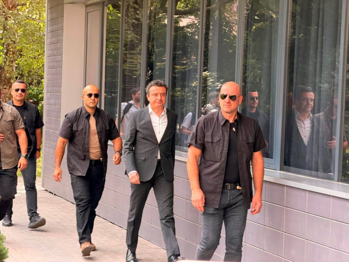 Kurti: LDK ile Görüşmeler Haber Değil, Siyasi Anlaşma Henüz Yok