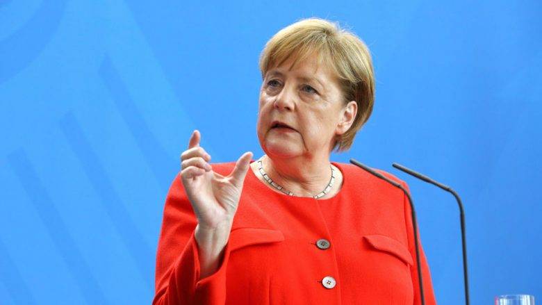 Merkel’den Priştine’ye: Sırbistan ile Ticaret Savaşa Son Verin