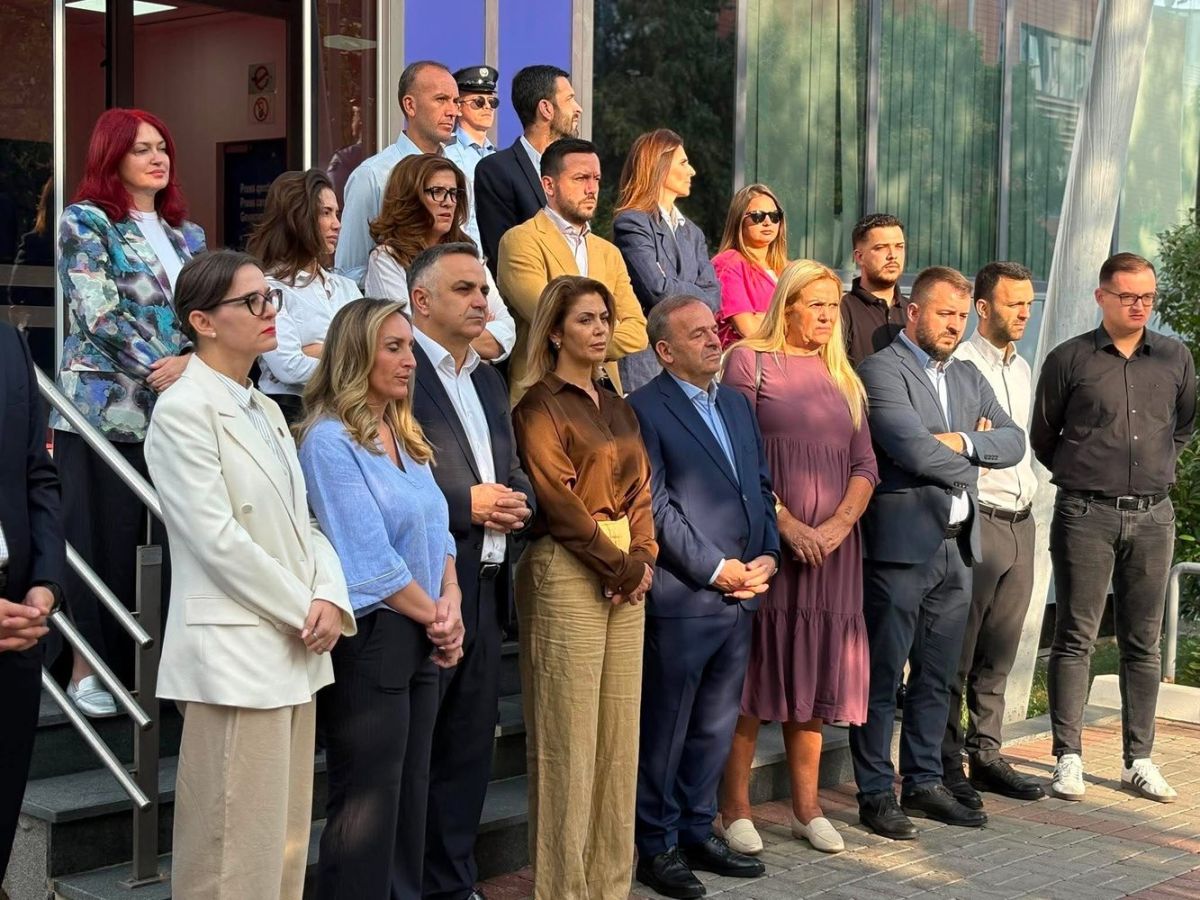Muhalefet ve Öğrenciler Kurumların Oluşturulmasını İstiyor