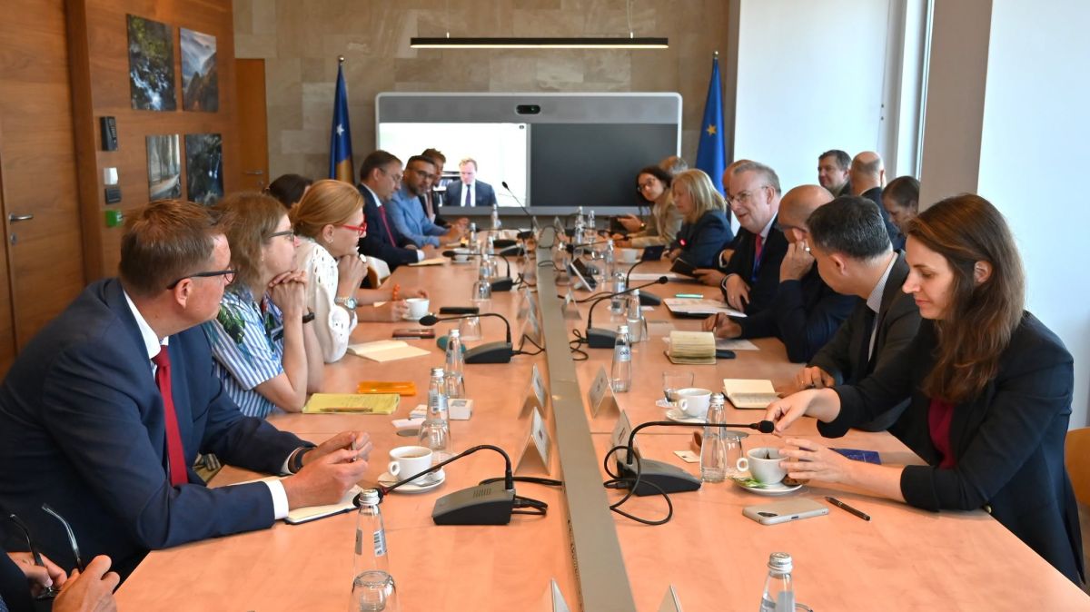 AB Kosova Ofisi Şefi Schuebel, Üye Ülke Misyon Şefleriyle İlk Toplantısını Yaptı