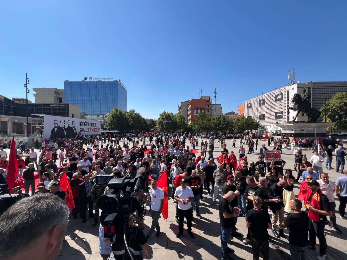 Kosova Polisi: UÇK Protestosu Olaysız Sona Erdi