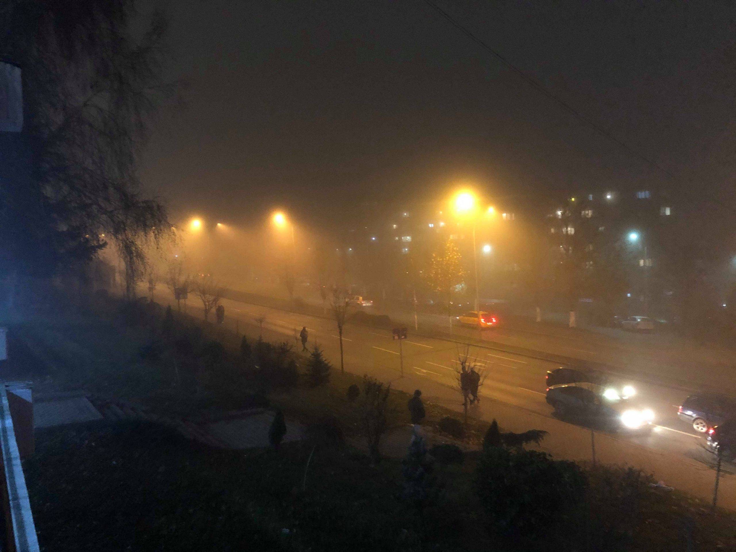 Yoğun Sis Nedeniyle Priştine’de Hava Aşırı Derecede Kirli