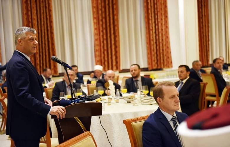 Thaçi,  KİB Yöneticilerine İftar Verdi