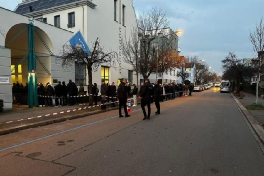 Kosova’nın Diplomatik Temsilciliklerinde Oy Kullanma İşlemi Başladı