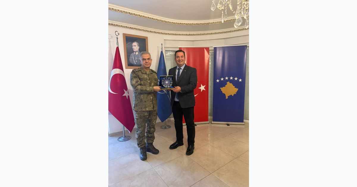 Mamuşa Belediye Başkanı Abdülhadi Krasniç, Korgeneral Sebahattin Kılınç ile Görüştü