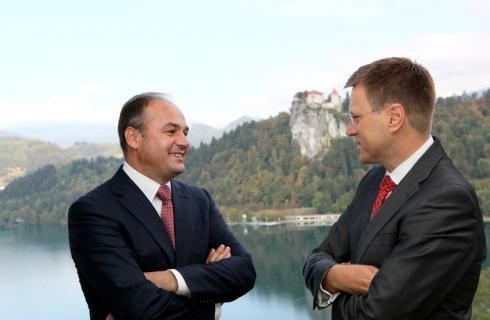 Slovenya AB Yolunda Kosova'yı Destekliyor