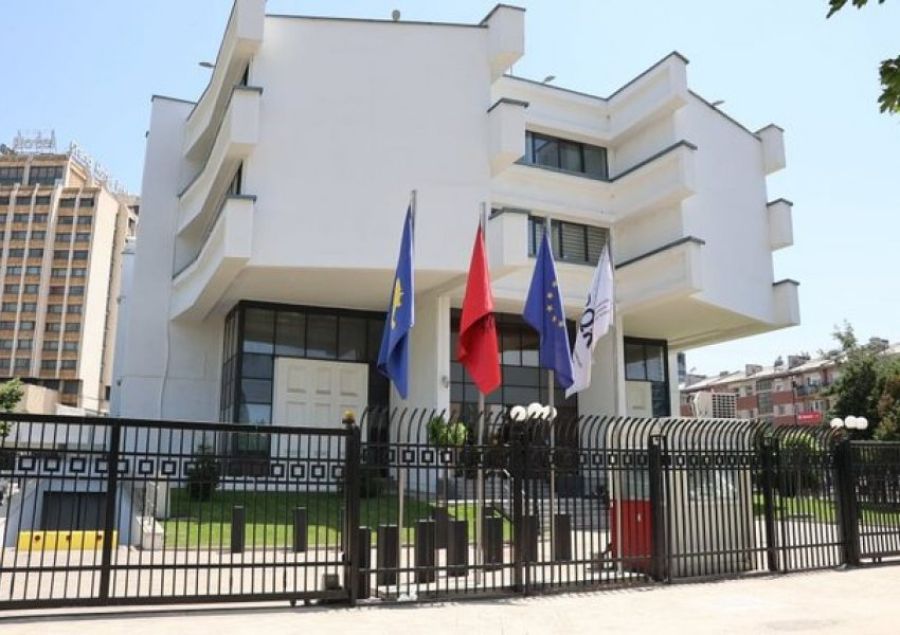 Kosova’da Yaklaşık 1.7 Milyon Banka Kartı Bulunuyor