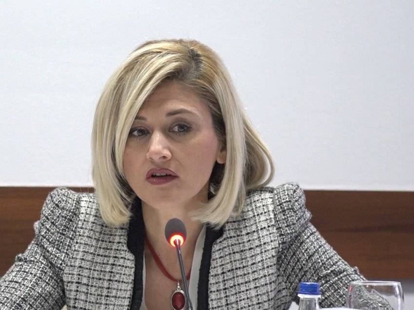 Hükümet Yakında Düşürülecek