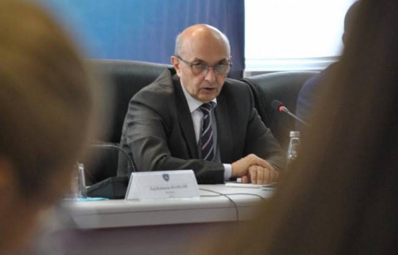 Mustafa: Gaz ve Molotof'a Rağmen Kalkınmada Başarılar