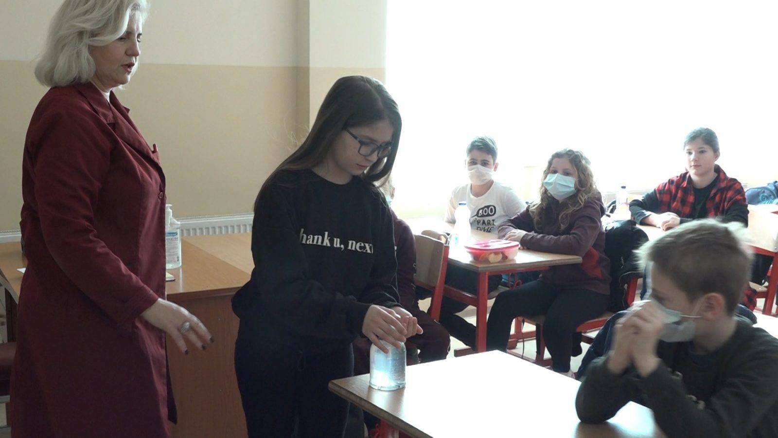 Okullarda İlk Ders Koronavirüsten Korunmaya Adandı