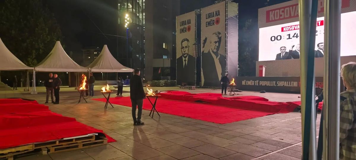 Priştine'de “Özgürlük Ateşi” Son Kez Yakıldı