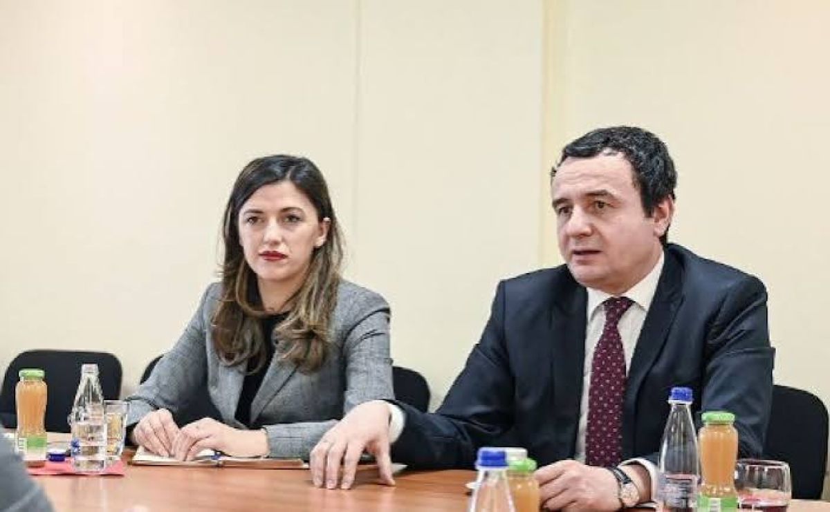 Haxhiu ve Kurti'den Donjeta Sadiku’ya Altın Madalya Tebriği