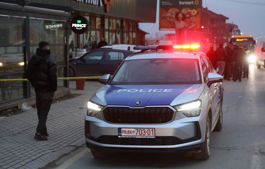 Priştine’de Kavga: 3 yYralı, Silah Sesleri Duyuldu
