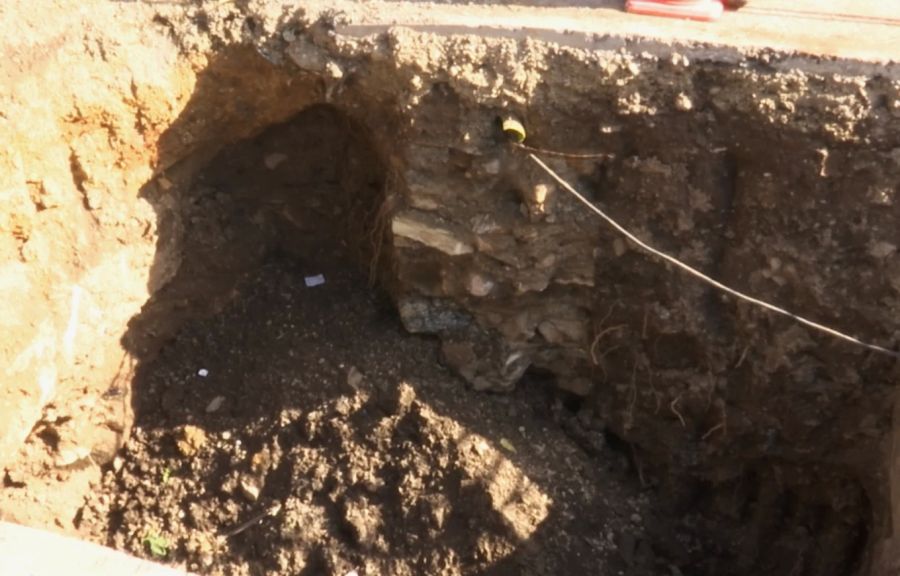 ‘Sultan Murat Camii’ Yakınlarında Osmanlı Dönemine Ait Arkeolojik Kalıntılar Ortaya Çıktı