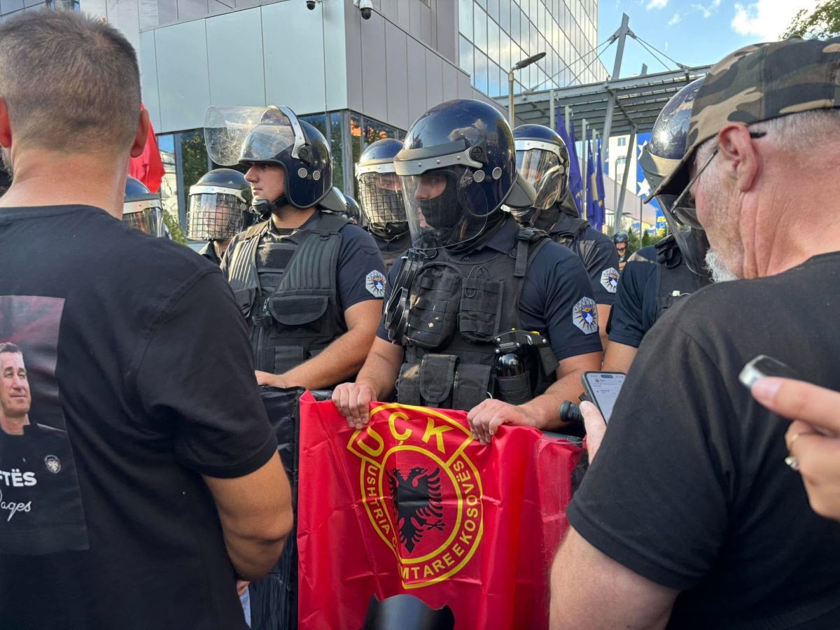 Priştine’de Akşamki Protesto Sonrası Polis Açıklaması