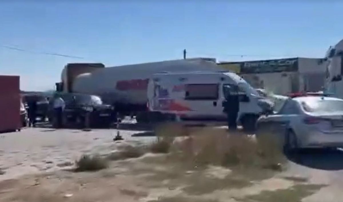 Von der Leyen’in Havalimanı’ndan Cumhurbaşkanlığı Binasına Giden Yolu Kapatıldı 