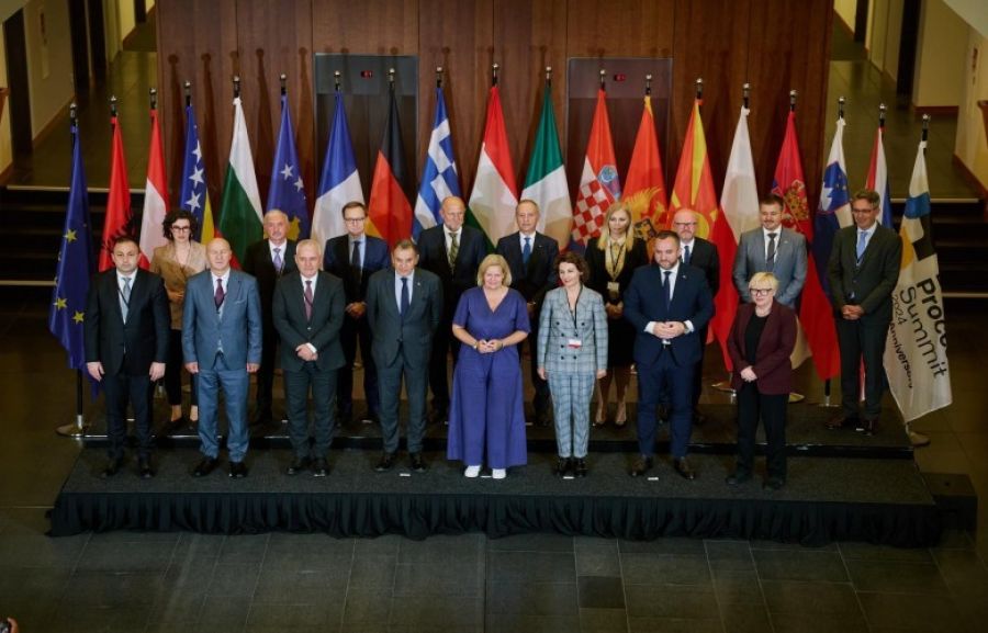Sveçla Berlin’de Kosova’nın Suçla Mücadelesinden Konuştu