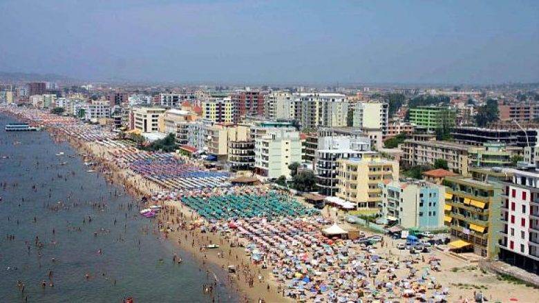 Sadece Bu Hafta Sonu 25 bin Kosovalı Arnavutluk'a Gitti