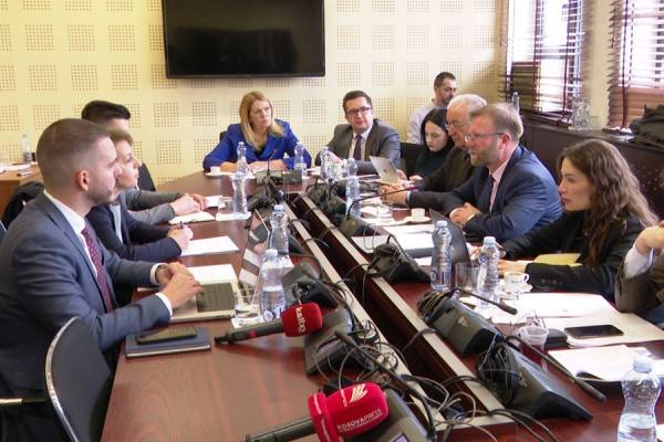 Gervalla, NATO Üyeliği İçin Somut Adımlar Olacağını Duyurdu