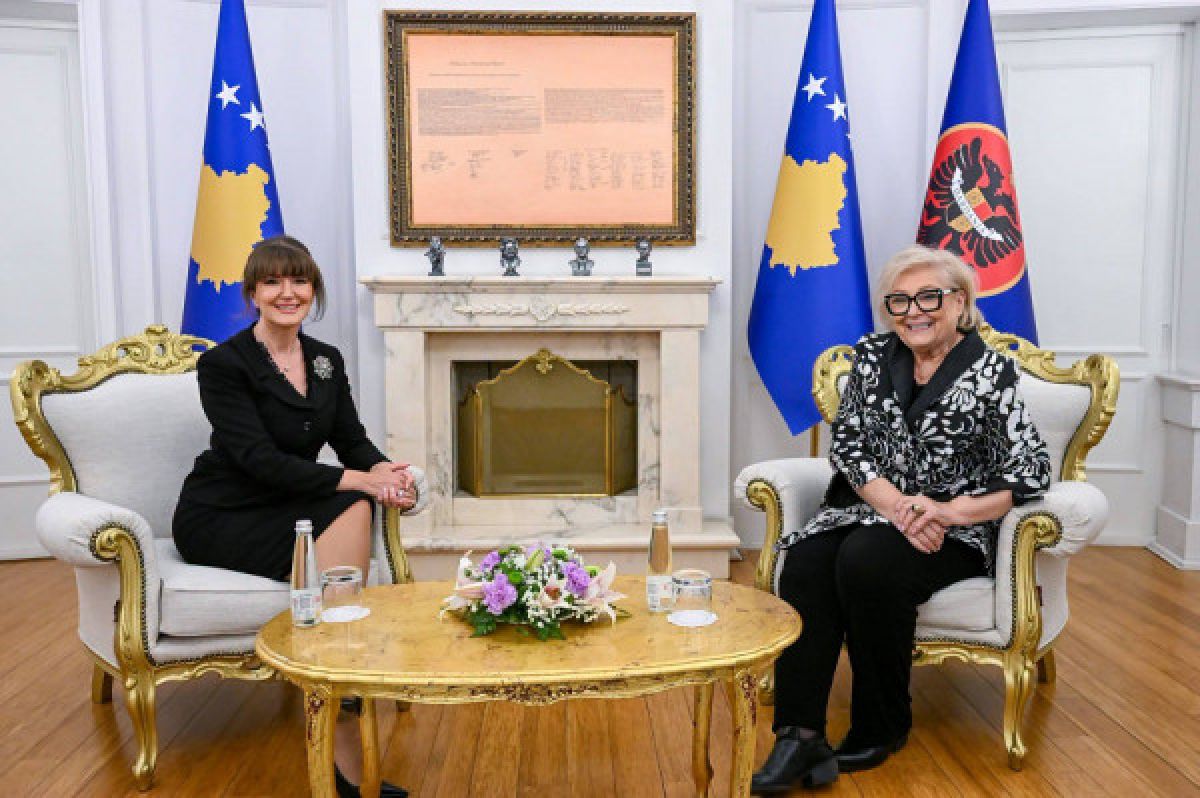 Jahjaga, Cumhurbaşkanına Hem Kişisel Hem Kurumsal Destek Sunmaya Hazır