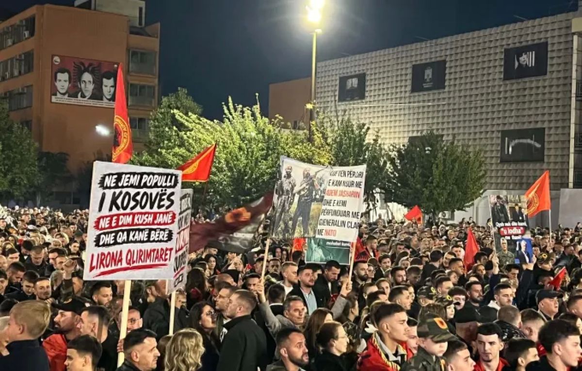 “Benim adıma değil” Sloganıyla Protestolar Her Gece 1 Ekim'e Kadar Düzenlenecek