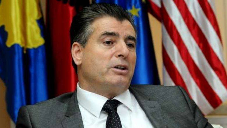 AKR, Bakan Sefaj’ın Görevden Alınmasını Kabul Etmiyor