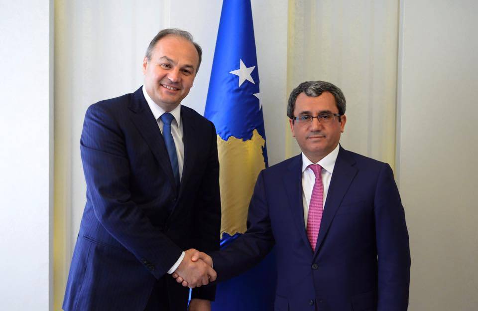 Kosova Türkiye'nin Kalbindedir'
