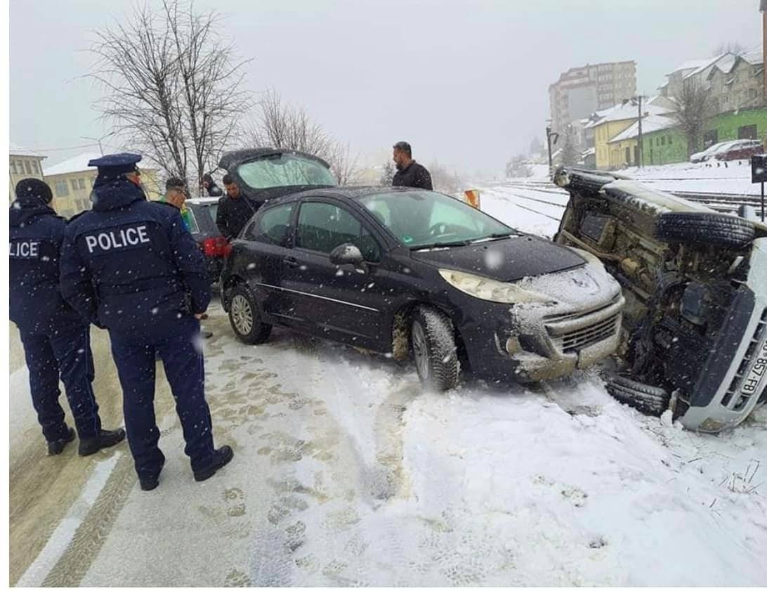 Kar Yağışı Kazalara Neden Oluyor