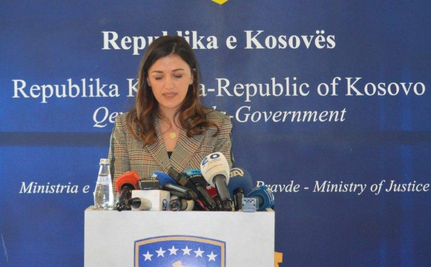 Özel İcraya Nisan ve Mayıs Borçlandırmamama Talimatı