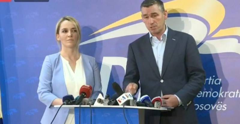 Arbana Xharra Meclis Başkanı Danışmanı
