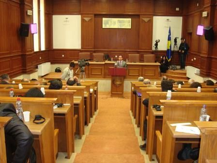 Olağanüstü Oturumda Ölçülü Tartışmalar