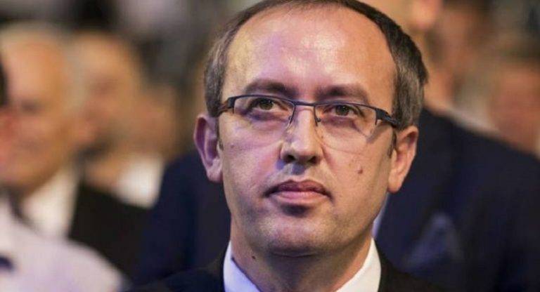Başbakan Hoti Bugün Paris’e  Gidiyor