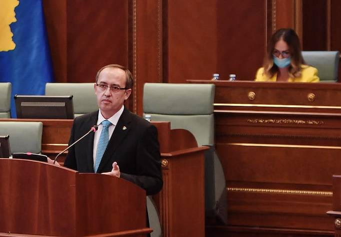 Veseli’nin Girişimi Siyasi Kazançlar İçin Kullanılıyor