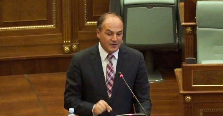Enver Hoxhaj, Meclis Başkan Yardımcısı