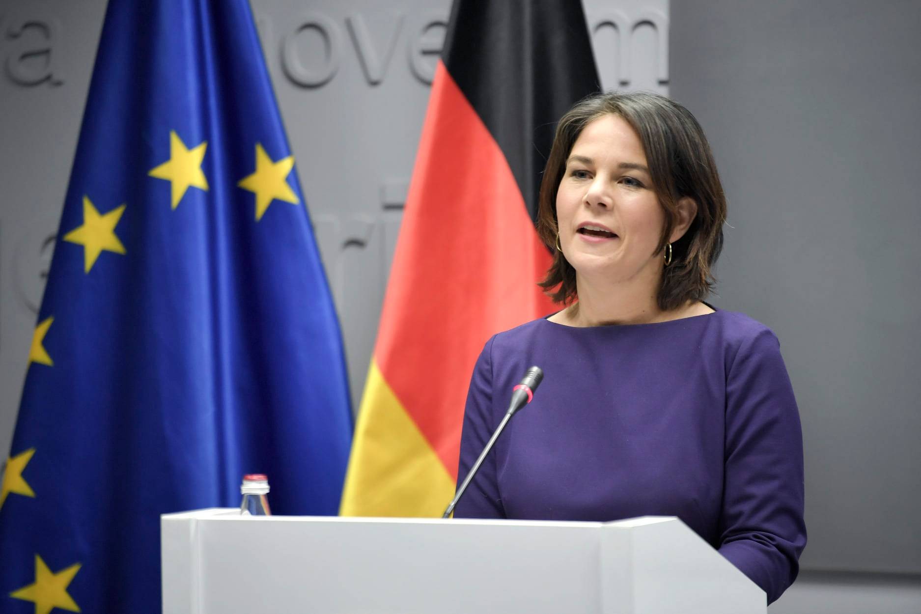 Almanya Bakanı Baerbock’un Kosova Ziyareti Devam Ediyor