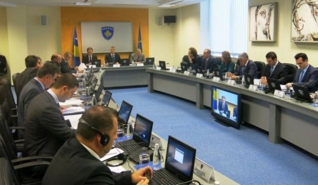 2014 Yılı Kosova Bütçesi 1 Milyar 590 Milyon Avro