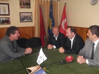 CHP Milletvekilleri Prizren'i Ziyaret Etti