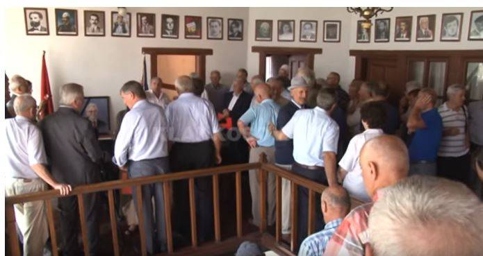 Siyasi Mahkumlara 10 Milyon Avro Ayrıldı