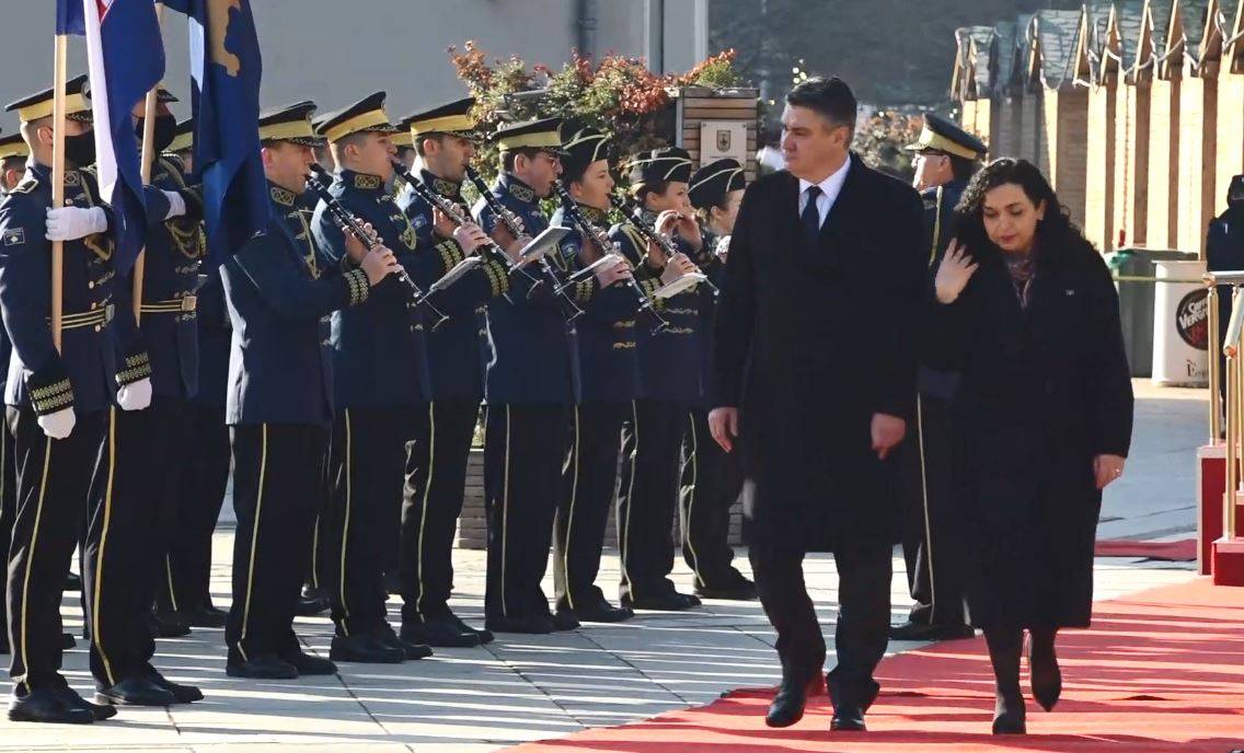 Hırvatistan Cumhurbaşkanı Kosova’ya Geldi