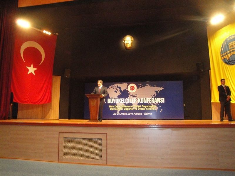 Kosova Heyeti Büyükelçiler Konferansında