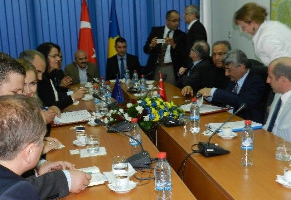 Türkiye ile Kosova Arasında Medya Alanında İşbirliği Anlaşması İmzalandı