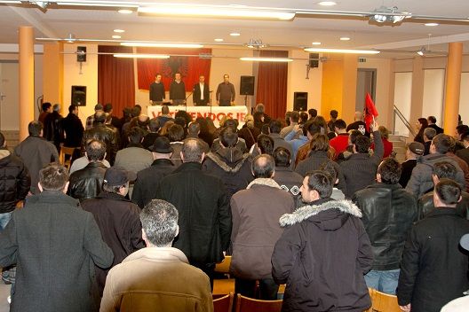 Kurti, Almanya'daki Gurbetçilerle Görüştü