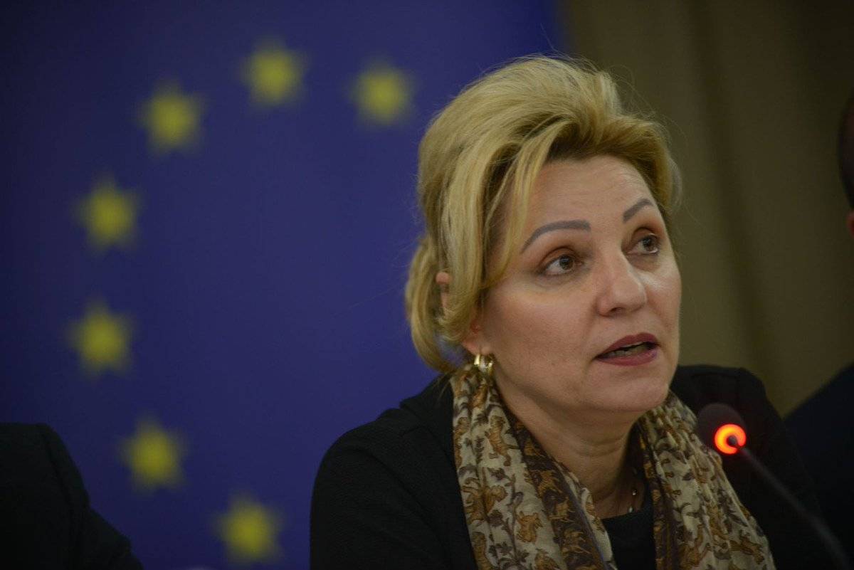 Apostolova, Simiç’in Aracını Kundaklayanların Bulunmasını İstedi
