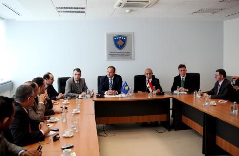 Hoxhaj, Mısır'dan Kosova'nın Tanınmasını İstedi