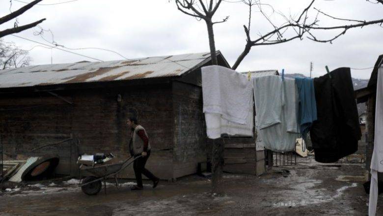 Kosovalıların Yüzde 22-si Günde 1.8 Avro ile Yaşam Mücadelesi Veriyor